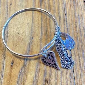 Be Brave bracelet expandable charm heart Mothers Day Survivor silver tone